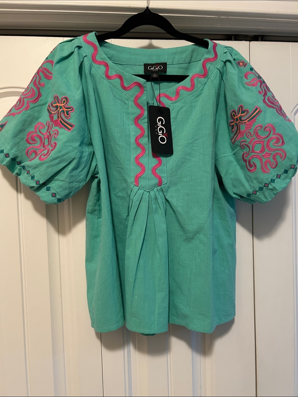 GIGIO Turquoise Embroidered Puff Sleeve Top